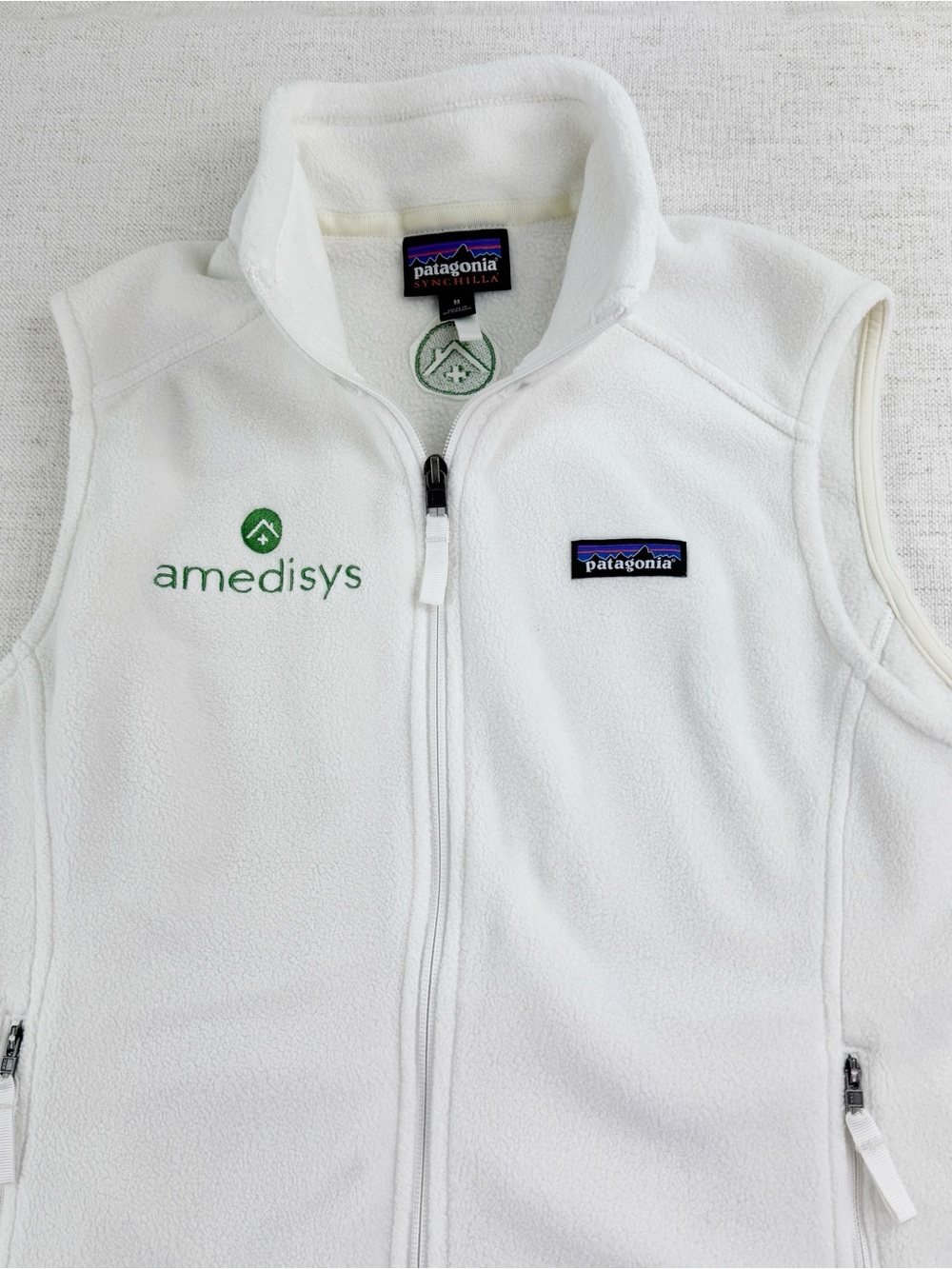Patagonia Women M Classic Synchilla Fleece Vest with Amedisys green embroidery - Picture 2 of 14